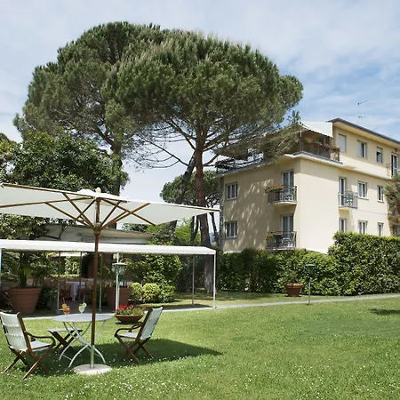 Hotel Hermitage & Dei Marmi - Starhotels Collezione 4*