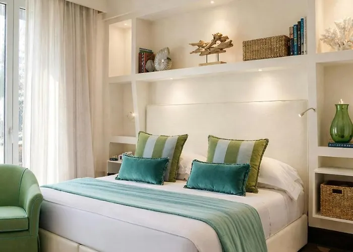 酒店 Hermitage & Dei Marmi - Starhotels Collezione 马尔米堡