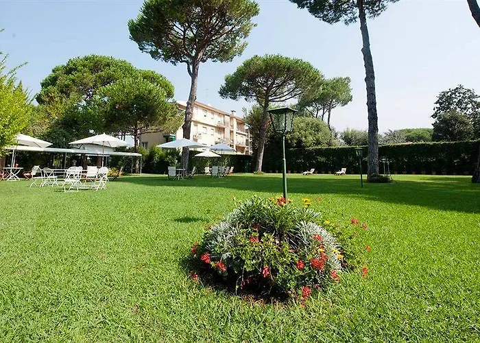 Hermitage & Dei Marmi - Starhotels Collezione Otel